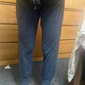 Soft, super comfy pants that are stretchy and cozy for school and friends